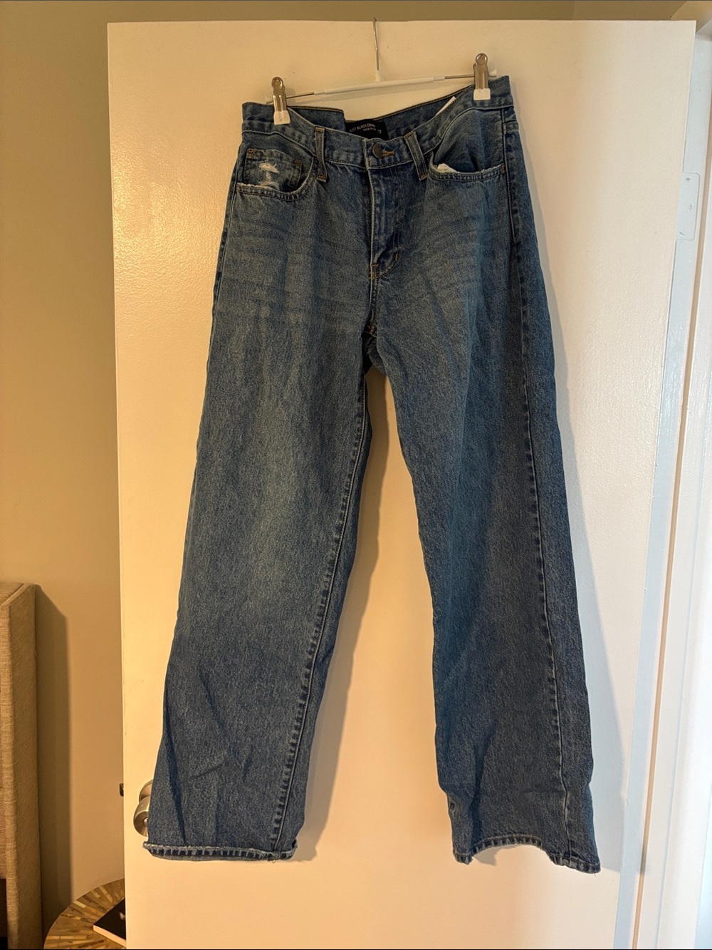 Just Black Classic Mid-Blue Straight Leg Jeans